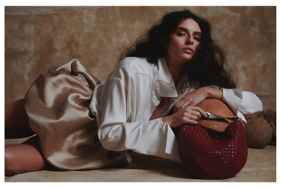 Mais textura, mais personalidade: Bolsas de tresse